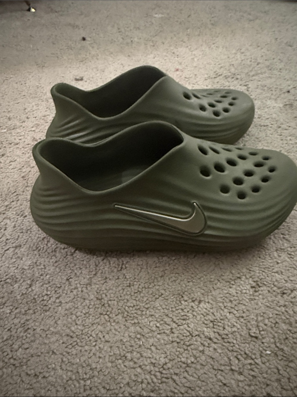Nike ReactX Rejuven8 clog slip-on